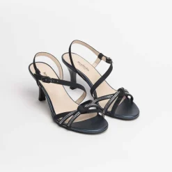 Sandalo donna con cinturini incrociati e tallone aperto