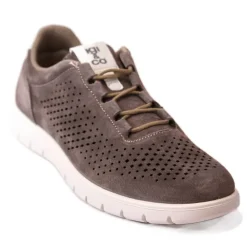 Scaroa  sneaker in  camoscio  con fori