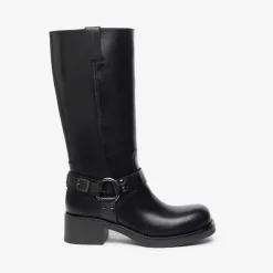 Stivaletto donna in pelle con anelle laterali
