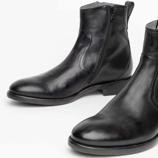 Stivaletto in pelle con cerniera