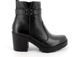 Stivaletto in Pelle con Tacco Largo