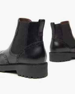 Stivaletto tipo Betles con Punta a Coda di Rondine